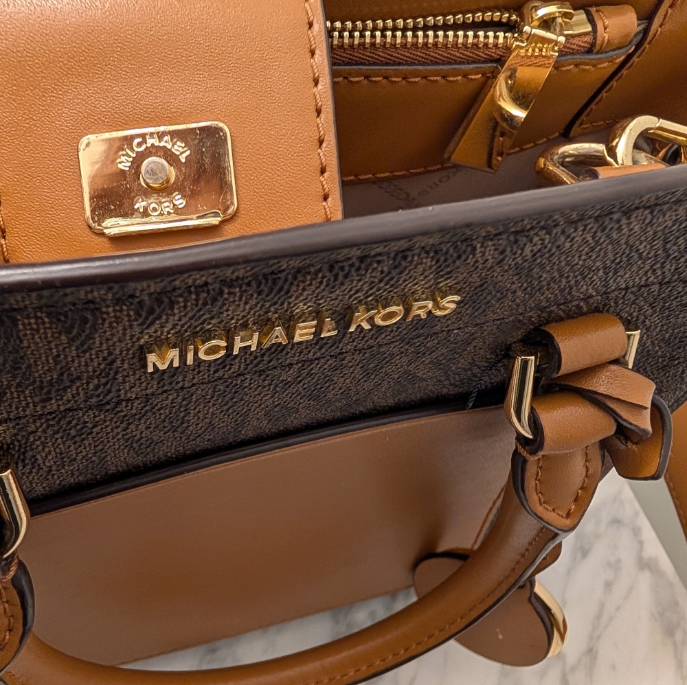 Michael Kors Light and Dark Brown Women's Bag - Picture 7 of 9